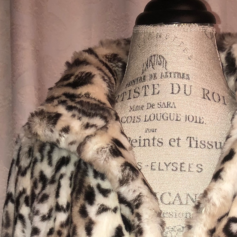Fur coat - Picture 7 of 8